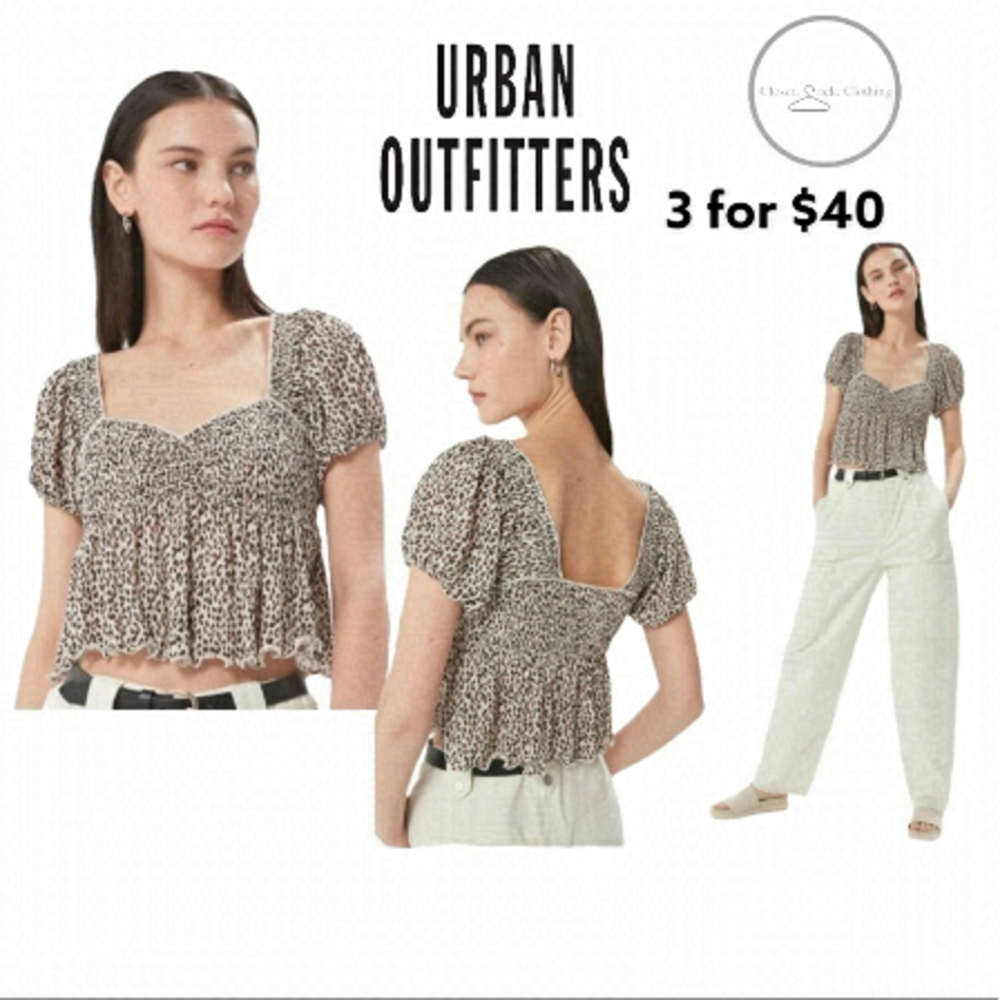 𝅺UO Angelo Smocked Bodice Top Size Large